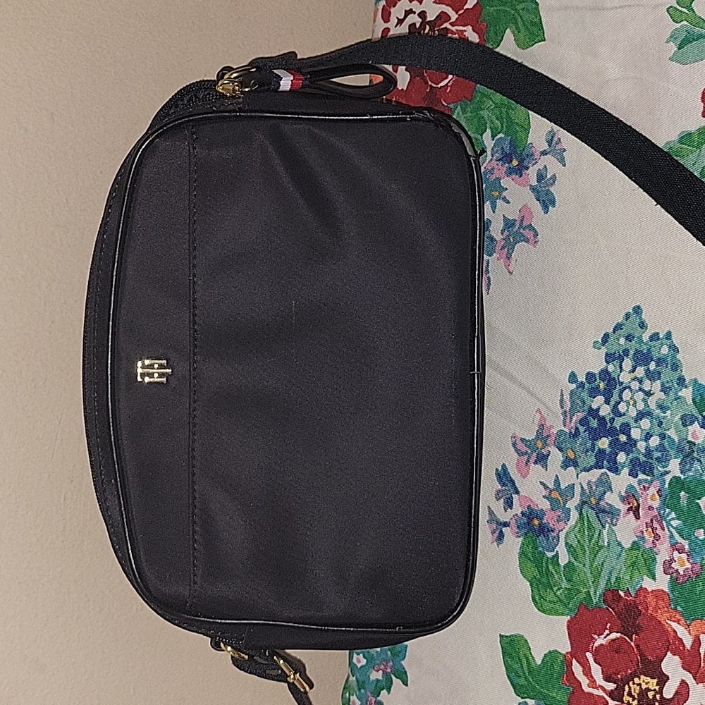 Tommy Hilfiger Bag